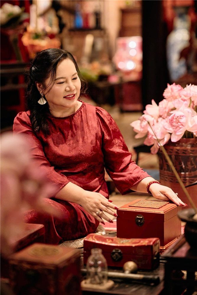Bà Nguyễn Thị Việt Loan — người sáng lập Ô mai gia truyền Bà Loan